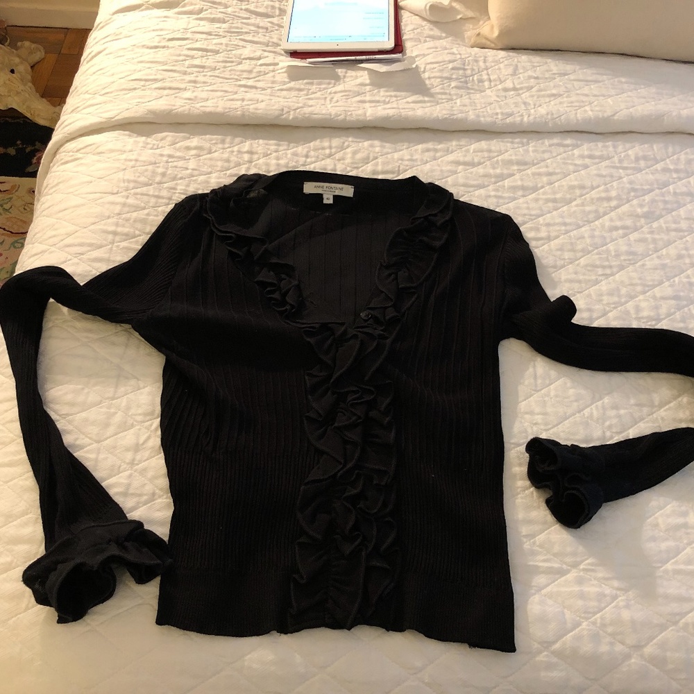 Anne Fontaine black knit fitted top